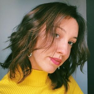 Meet your Posher, Becca